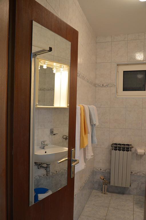 Apartments "Ruza" ヴォディツェ エクステリア 写真