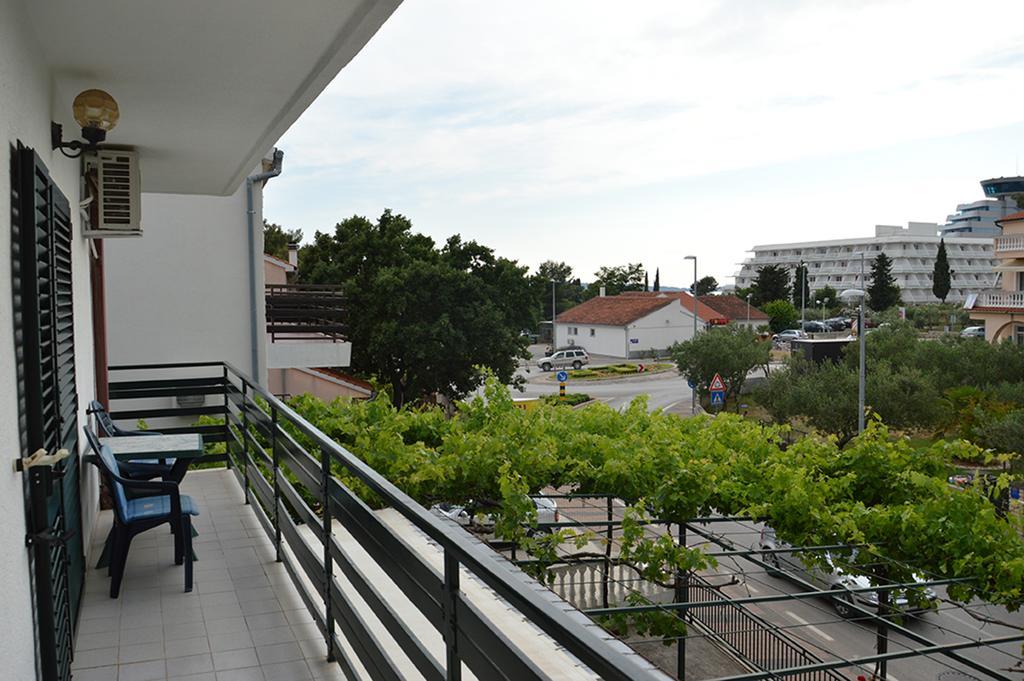 Apartments "Ruza" ヴォディツェ エクステリア 写真