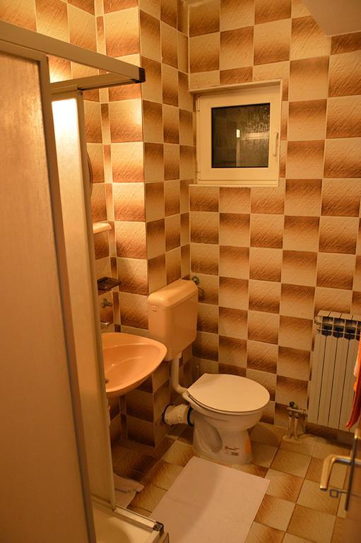 Apartments "Ruza" ヴォディツェ エクステリア 写真