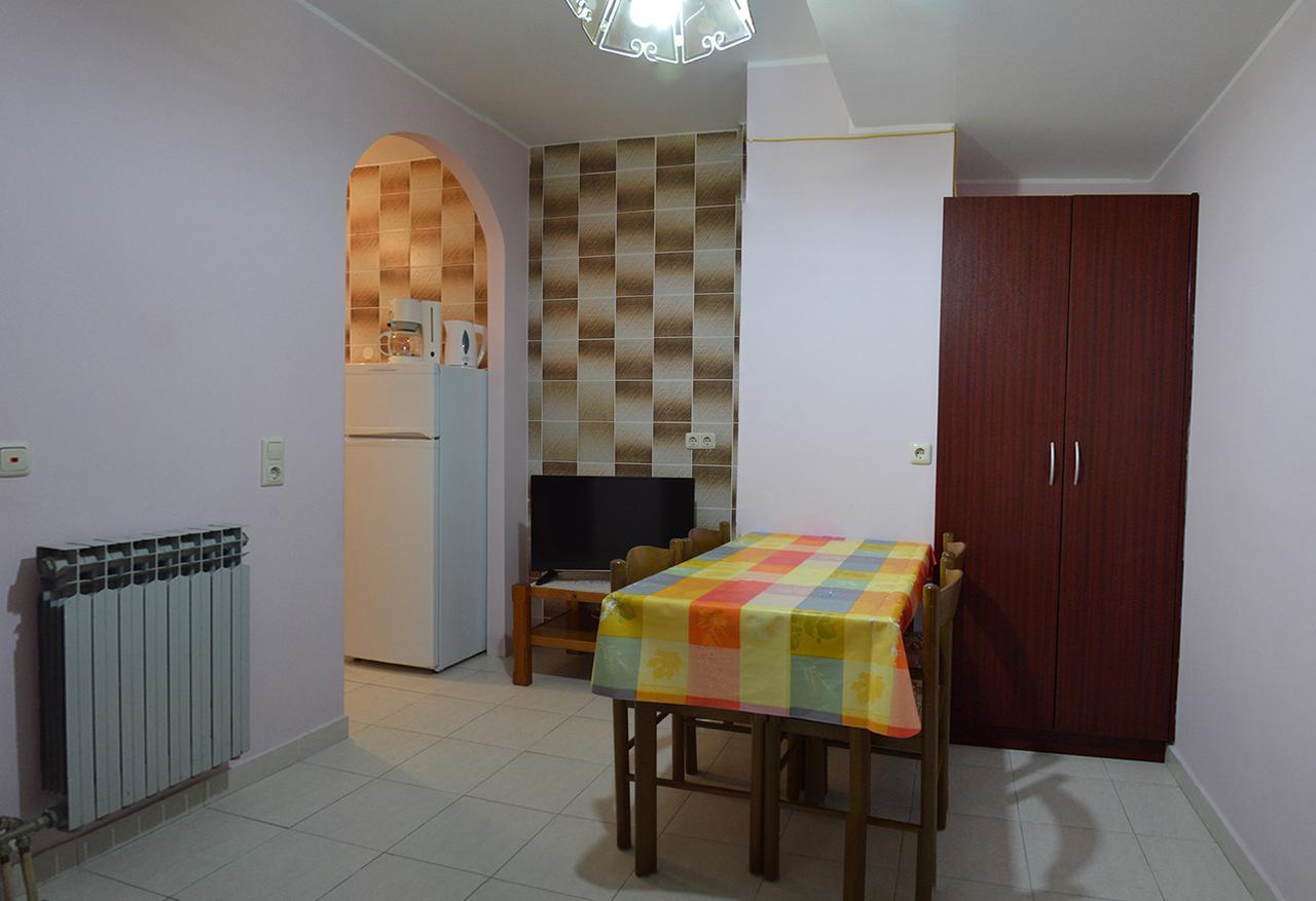 Apartments "Ruza" ヴォディツェ エクステリア 写真